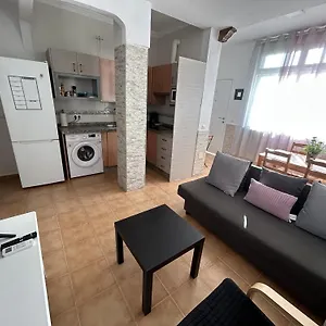 https://apartamento-frente-al-mar-pedregalejo.1costadelsol.com